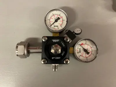 Redukční ventil CO2, 1 + 1 (7 bar) Přímo Od Výrobce